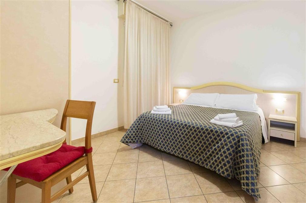 Residenza Melucci Aparthotel Rimini Room photo