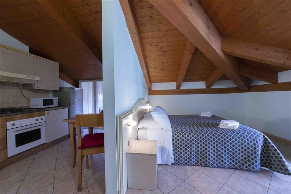 Residenza Melucci Aparthotel Rimini Room photo