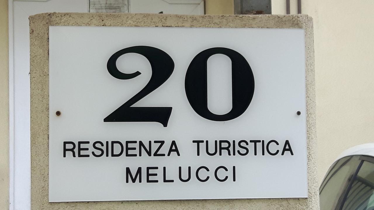 Residenza Melucci Aparthotel Rimini Exterior photo